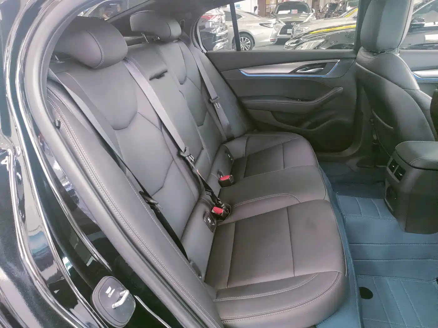 Cadillac CT5 2026 2025 Model 28T Urban Sport Edition
