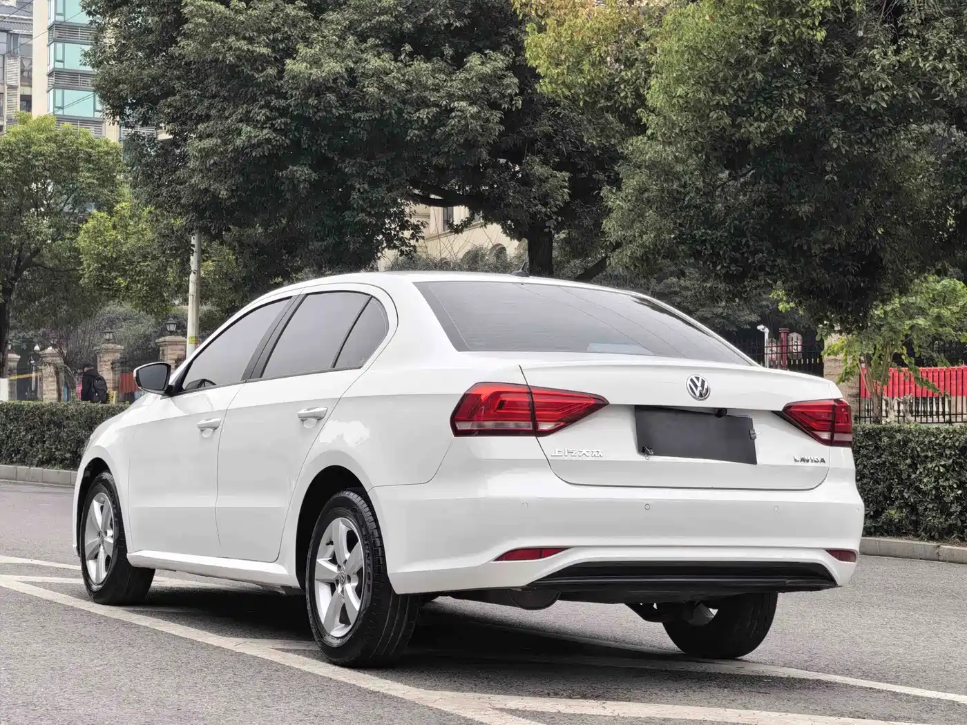 Volkswagen Lavida 2019 Lavida Start 1.5L Auto Trend (China VI) фото 12