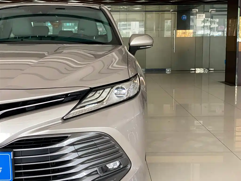 Toyota Camry 2019 2.0G Luxury Edition China VI фото 8