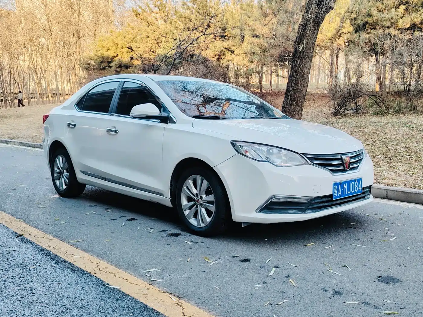 Roewe 360 2017 2015 1.5L Automatic Luxury