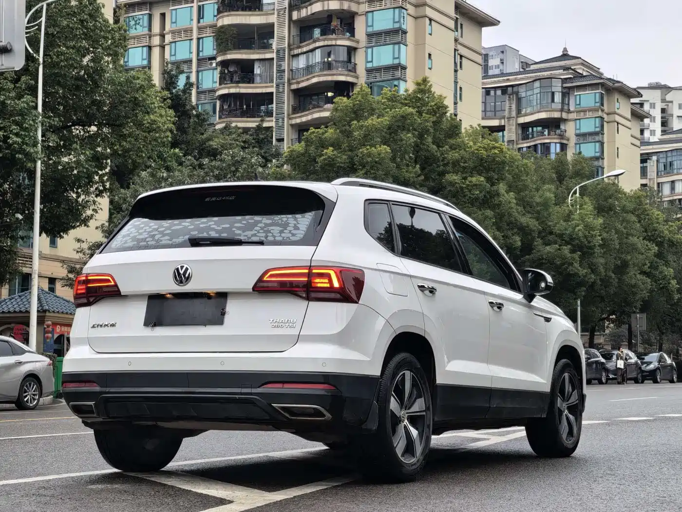Volkswagen Tharu 2020 280TSI 2WD Comfort Edition China VI фото 14