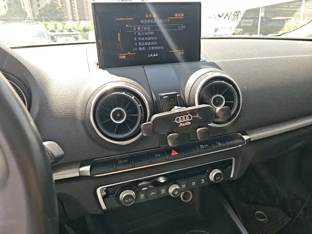 Audi A3 2015 2014 Limousine 35 TFSI Auto Comfort