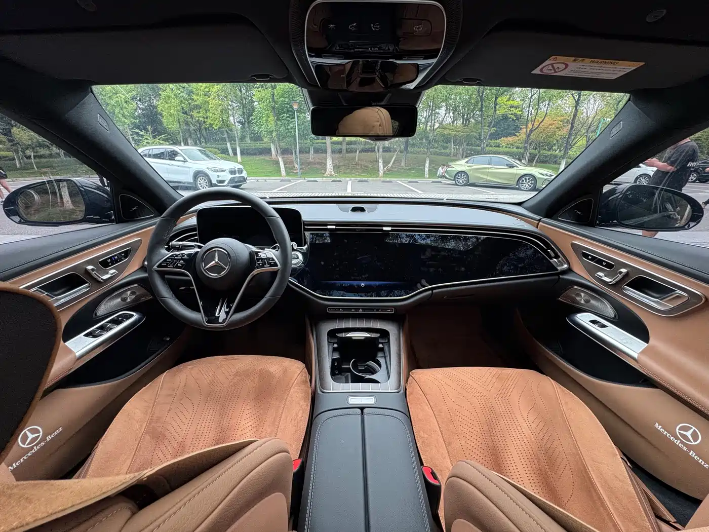 Mercedes-Benz E-Class 2025 E 300 L Luxury фото 7