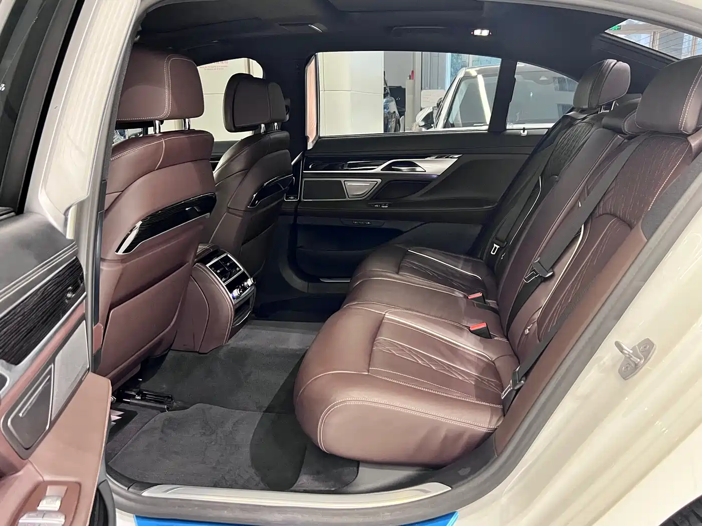 BMW 7 Series 2019 Facelift 730Li M Sport Package фото 6