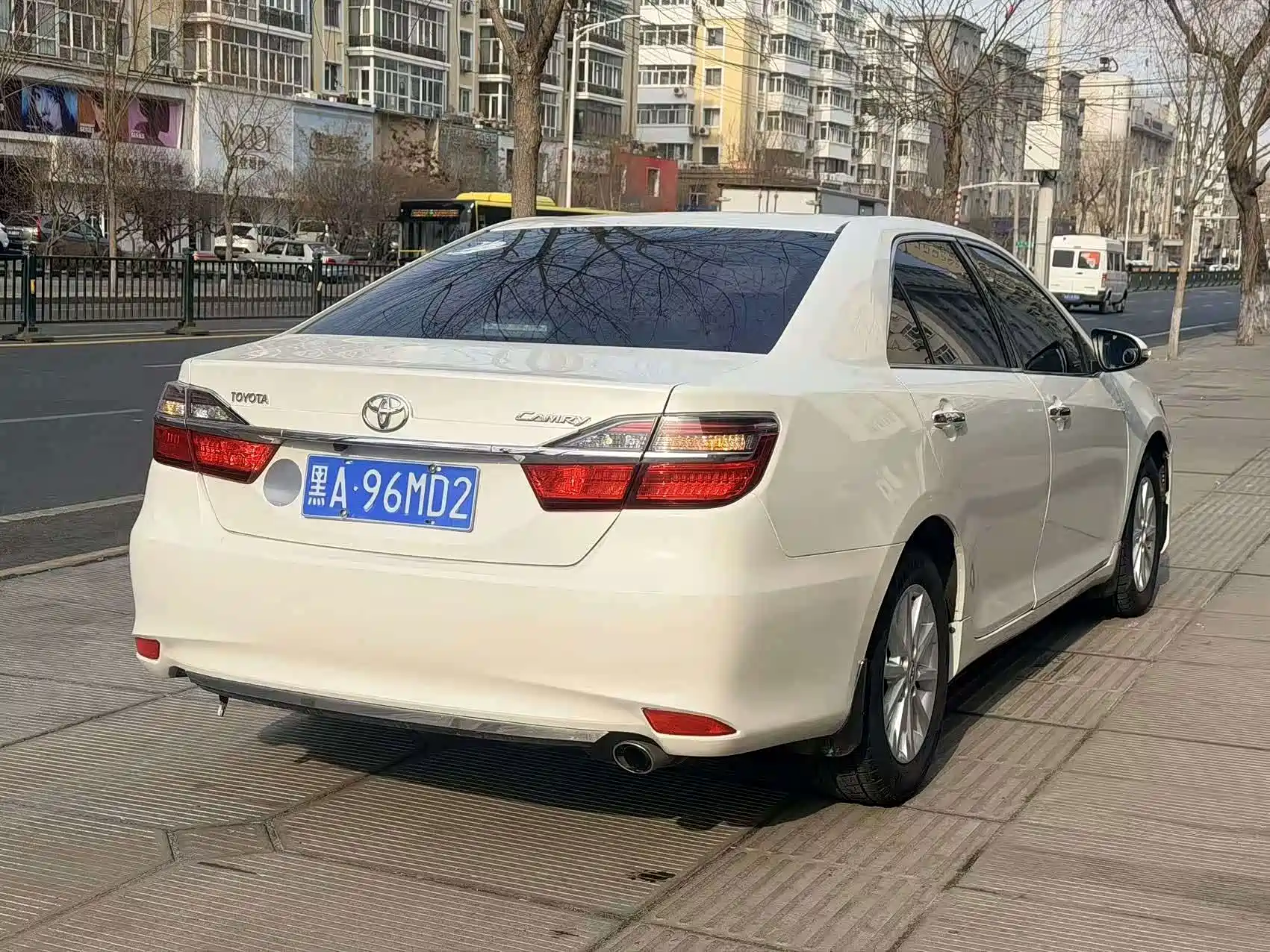 Фото 6 - Toyota Camry