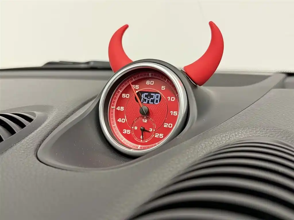 Photo 13 - Porsche 718