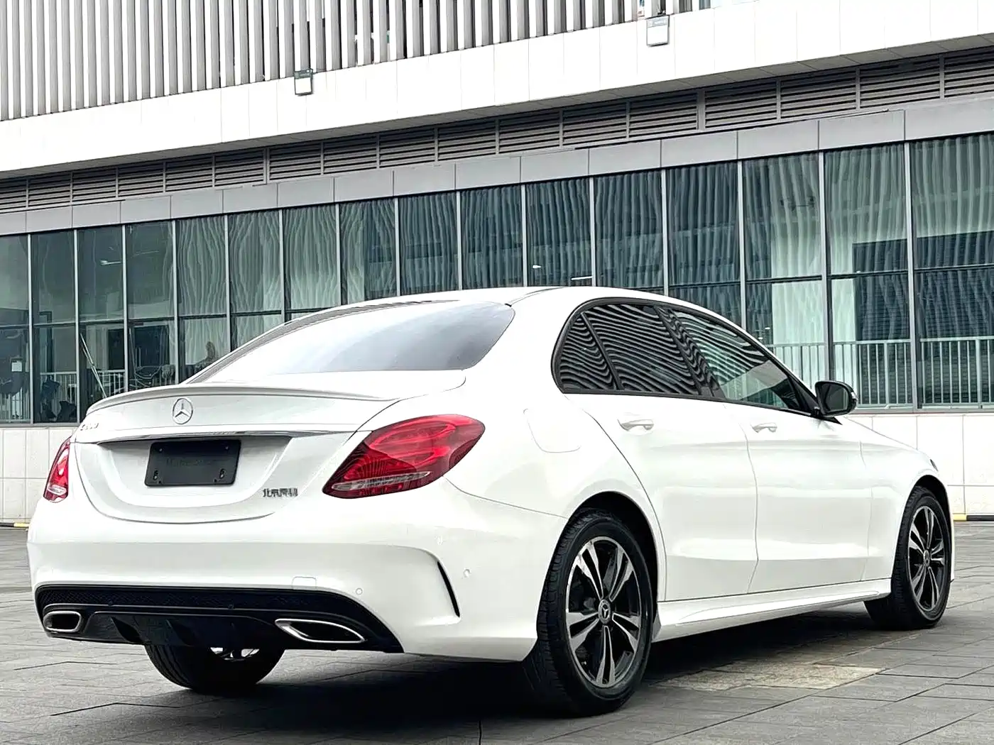 Mercedes-Benz C-Class 2017 Facelift C 200 Sport Edition фото 6