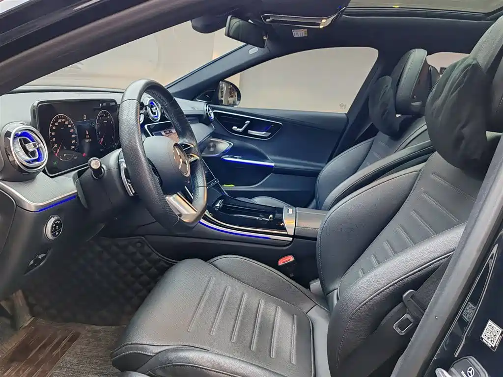 Mercedes-Benz C-Class 2023 C 260 L Night Edition Sport фото 12