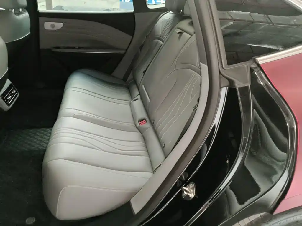 Geely Galaxy Galaxy E8 2024 2024 665km RWD Starship Voyager Edition