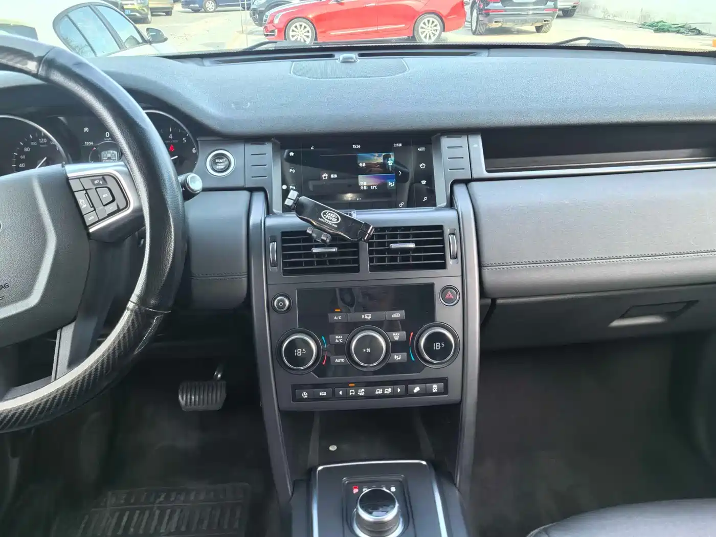 Land Rover Discovery Sport 2018 240PS PURE Edition фото 12
