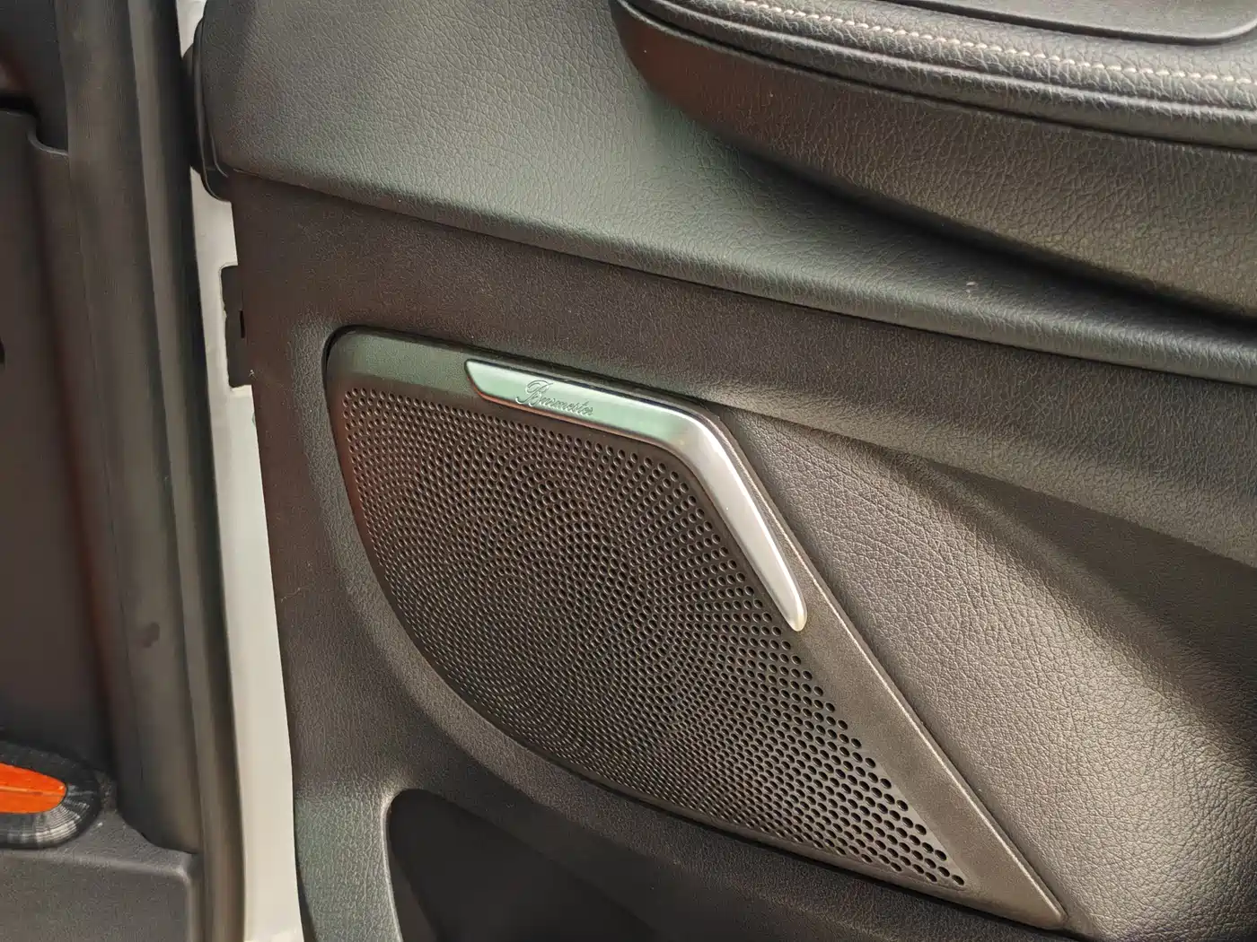 Mercedes-Benz V-Class 2022 V 260 Prestige Edition фото 14