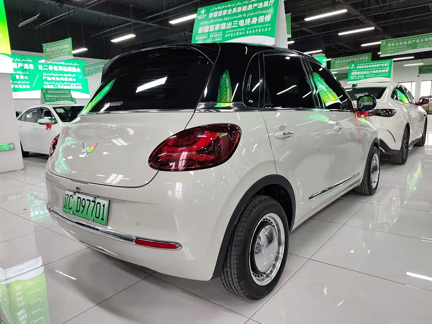 Wuling Motors Wuling Bingo 2023 2023 Model 333km Telepathic Connect+ Version