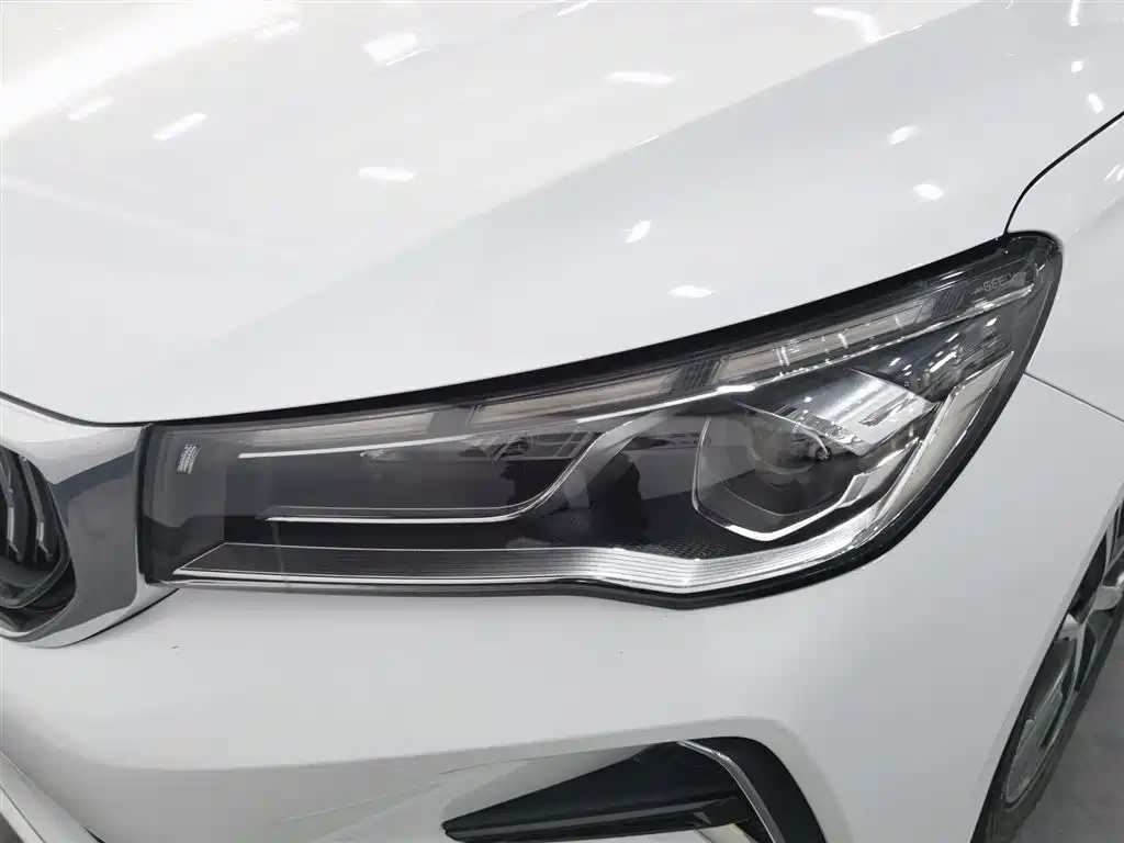 GEELY AUTOMOBILE EMGRAND