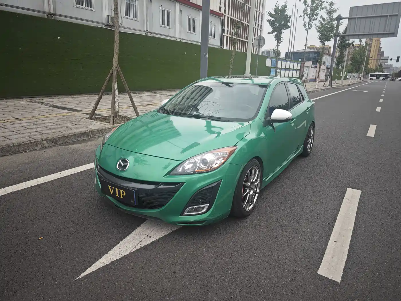 Mazda Mazda3 Axela 2012 2012 Hatchback 2.0L Automatic Luxury