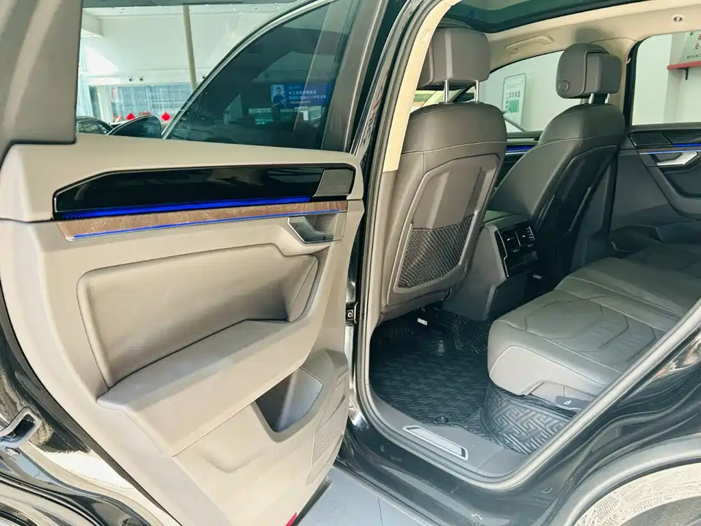 Volkswagen Touareg 2023 2022 2.0TSI Rui Shang Edition
