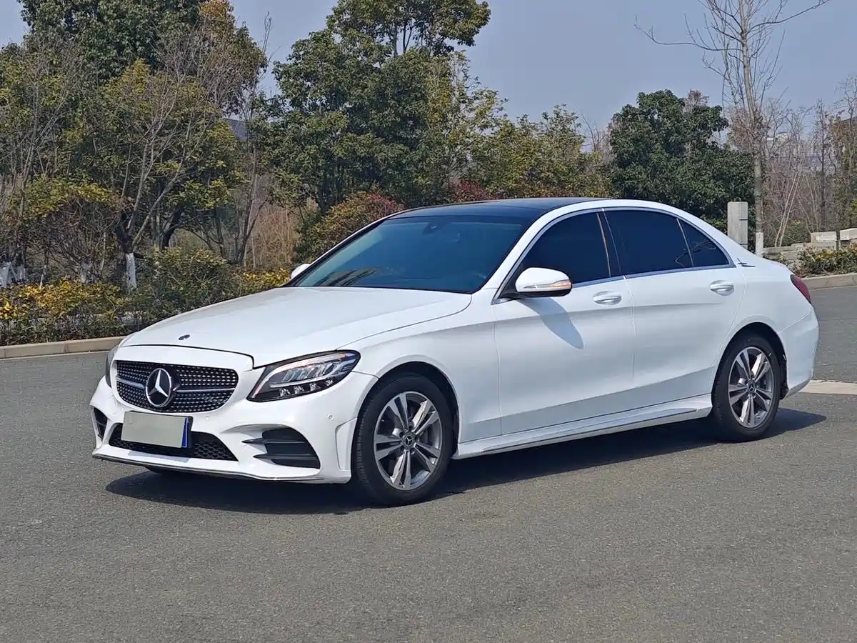 MERCEDES-BENZ CLASS C