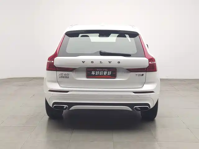 Volvo XC60 2019 T5 AWD Zhi Yuan Sport Edition China V — фото 4