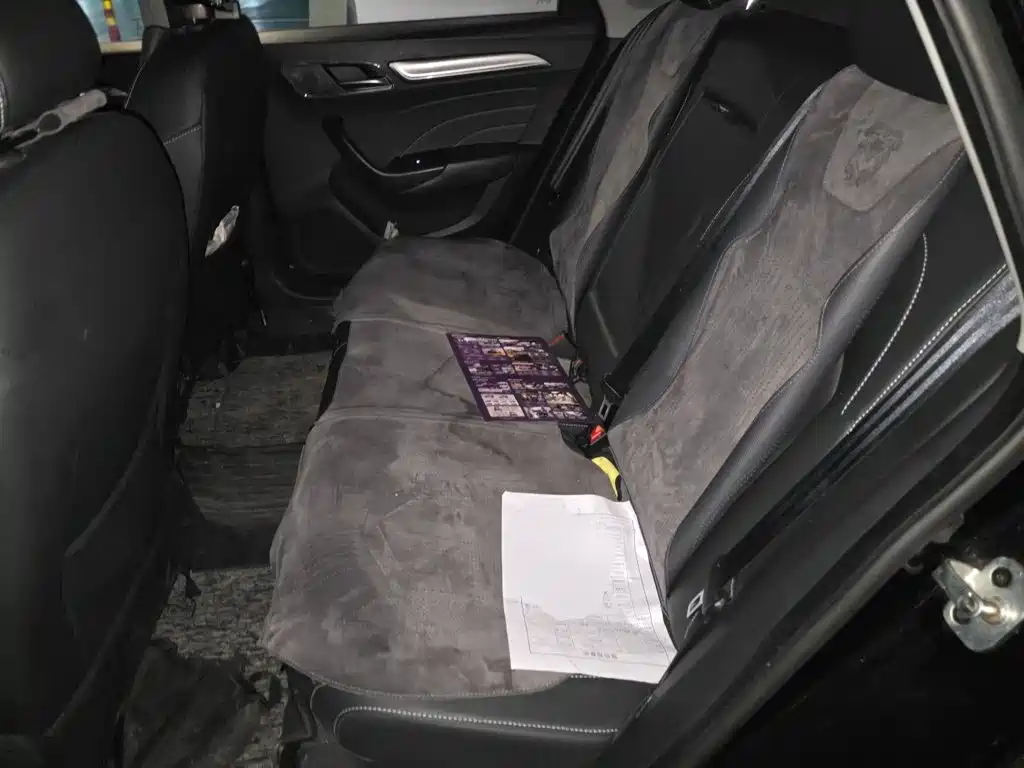 Photo 14 - Roewe i6