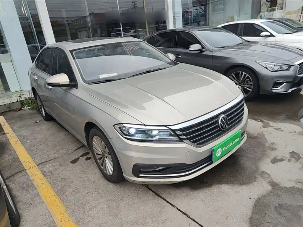 Volkswagen Lavida 2022 280TSI DSG Comfort Edition фото 4