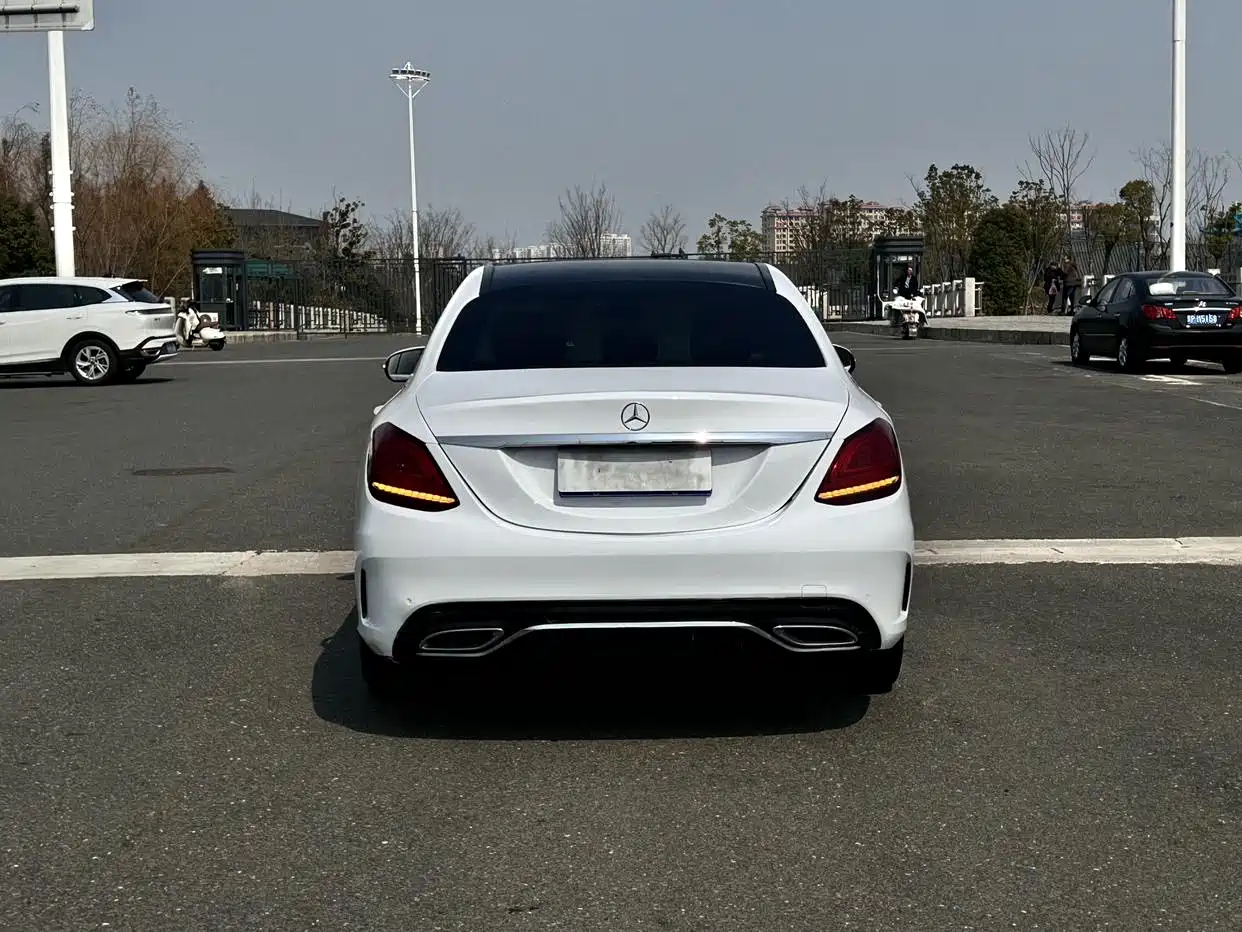 MERCEDES-BENZ CLASS C
