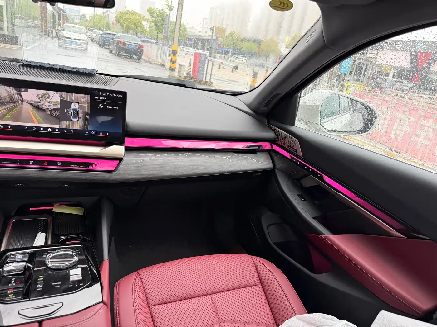 BMW 5 Series 2025 530Li Premium M Sport Package фото 12