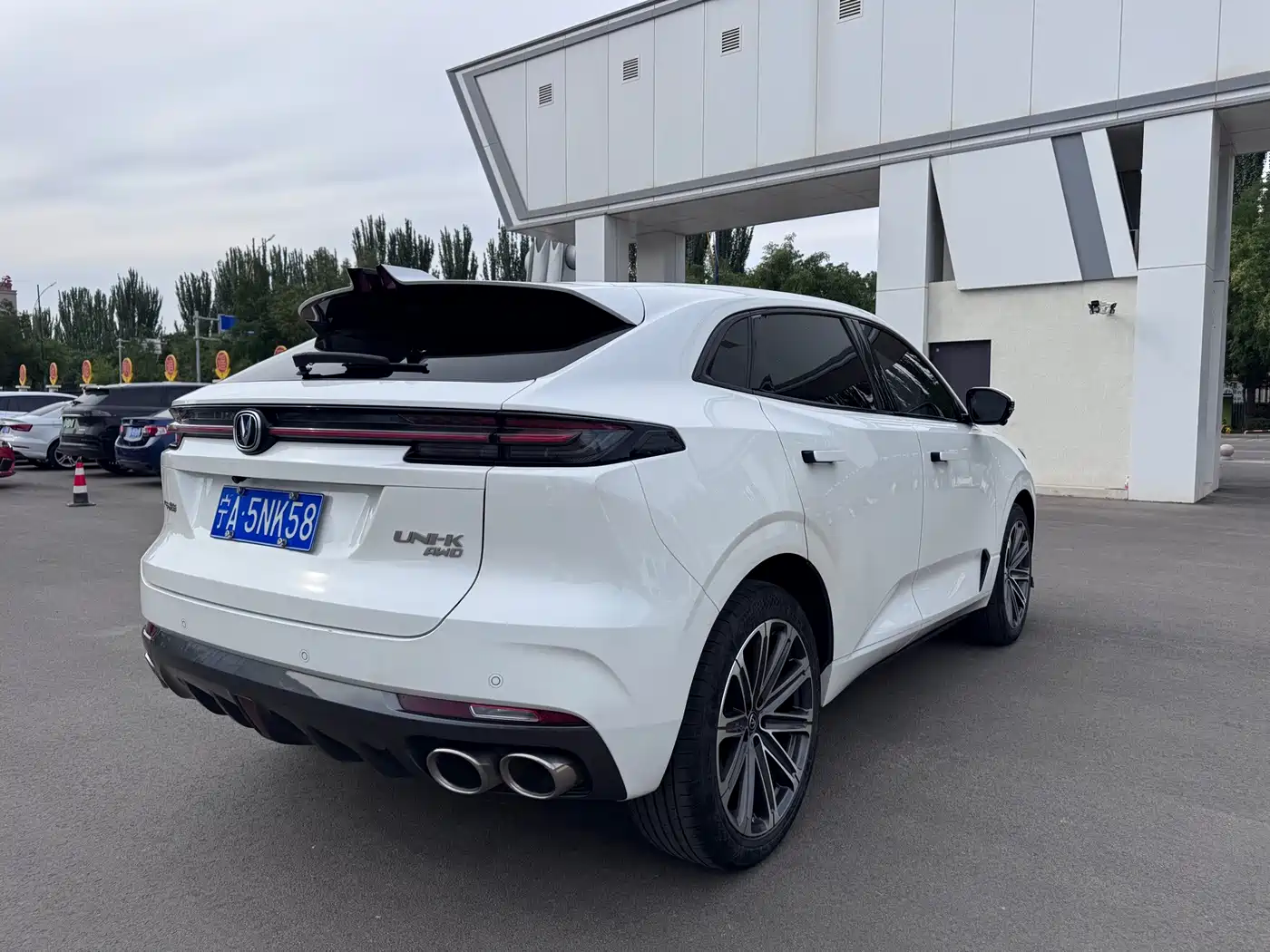 Changan UNI-K 2021 2021 2.0T AWD Premium