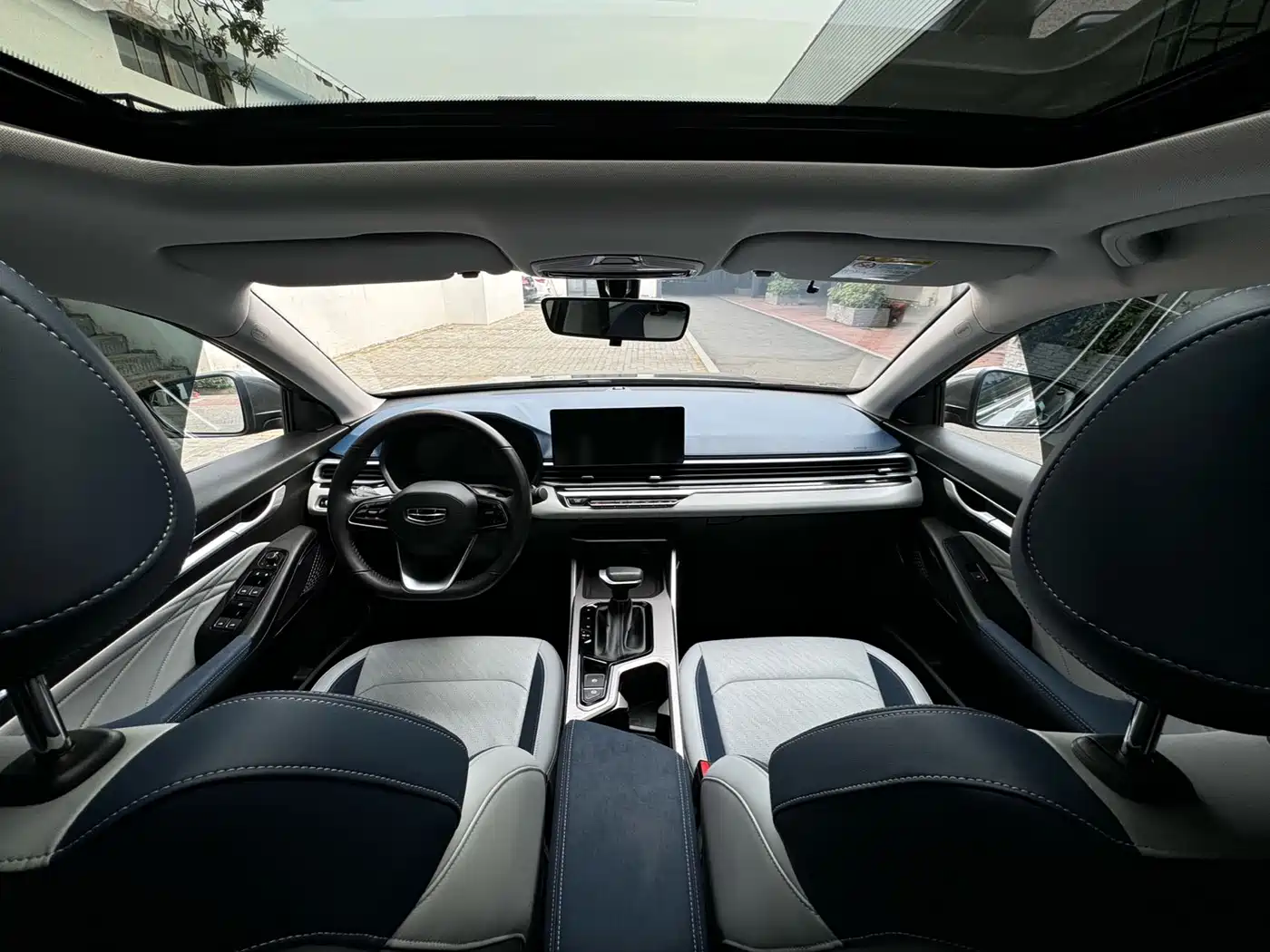 GEELY AUTOMOBILE EMGRAND