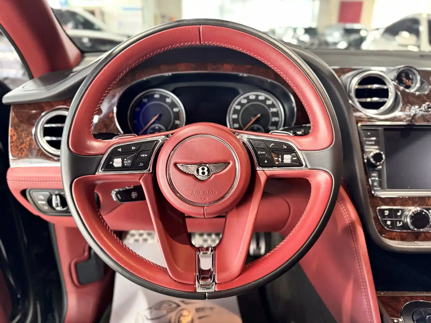 Bentley Bentayga 2017 2016 6.0T Standard Edition