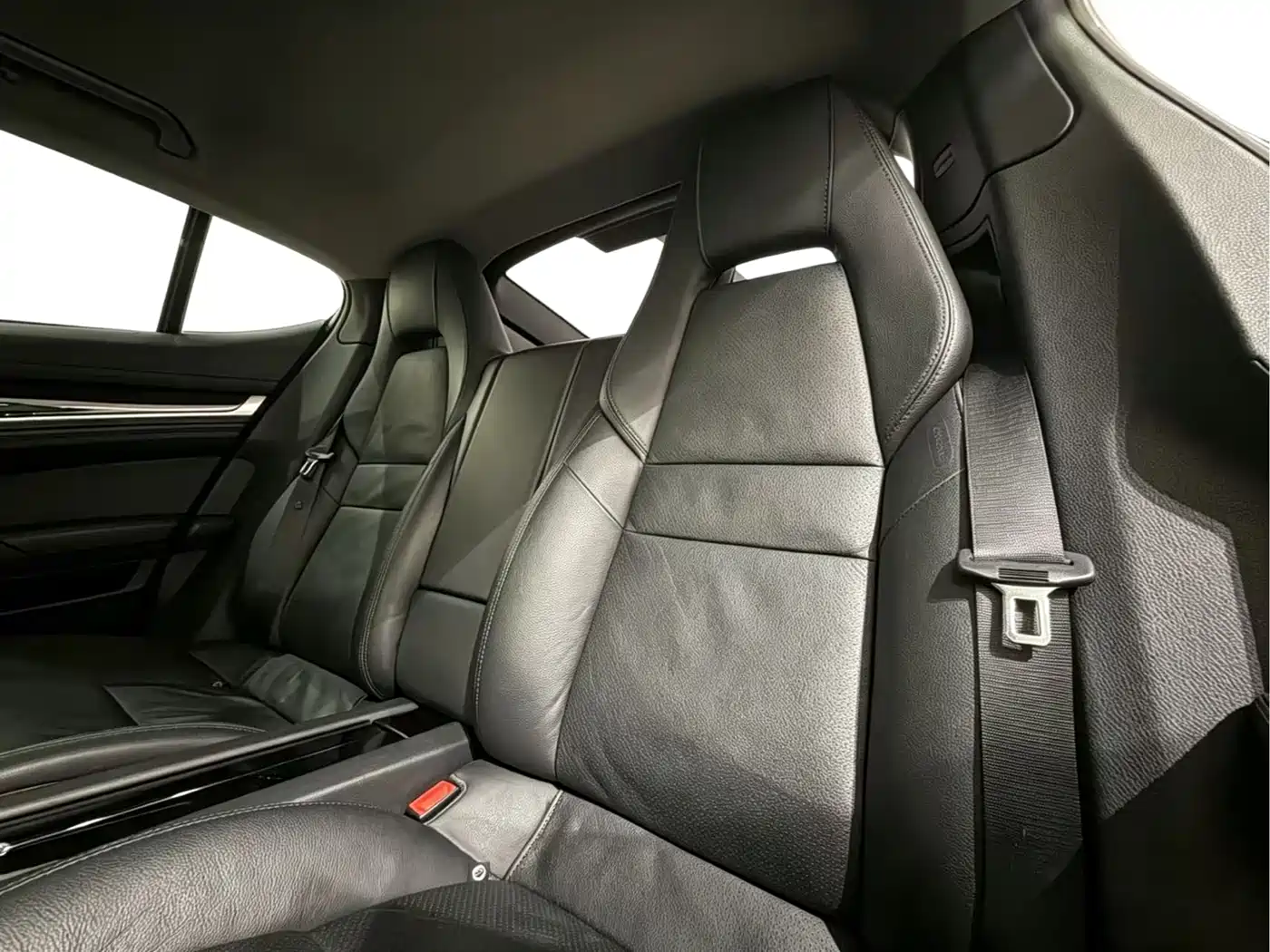 Porsche Panamera 2010 Panamera 3.6L фото 6