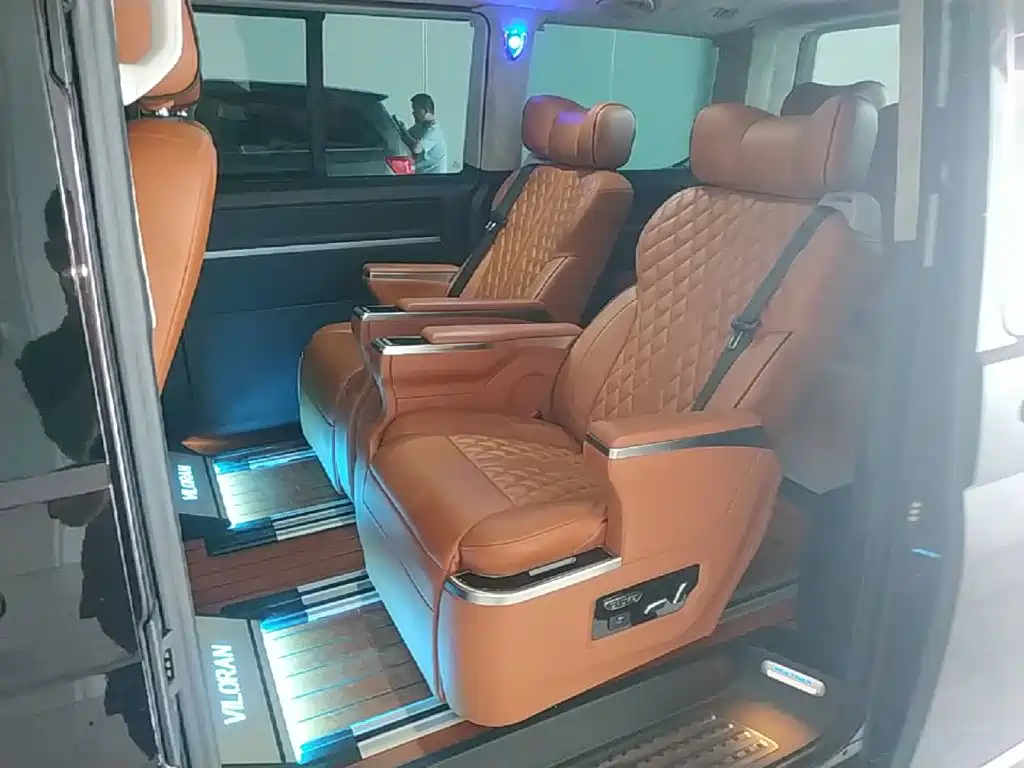 Volkswagen Multivan 2017 2017 2.0TSI 2WD Luxury 7-Seater