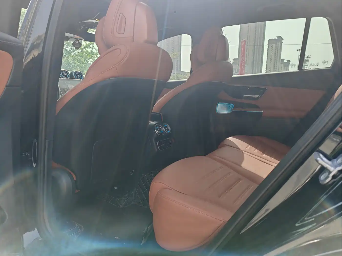 Mercedes-Benz GLC 2024 GLC 260 L 4MATIC Dynamic 5-seater фото 5