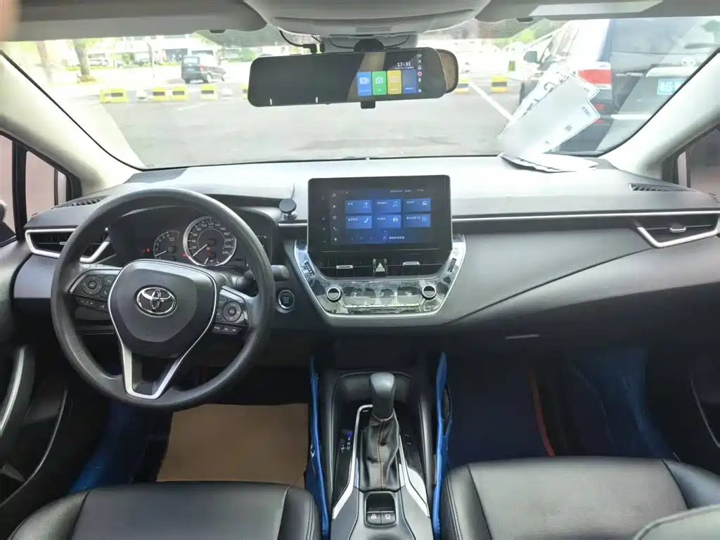 Toyota Corolla 2021 1.2T S-CVT Elite PLUS Edition фото 13