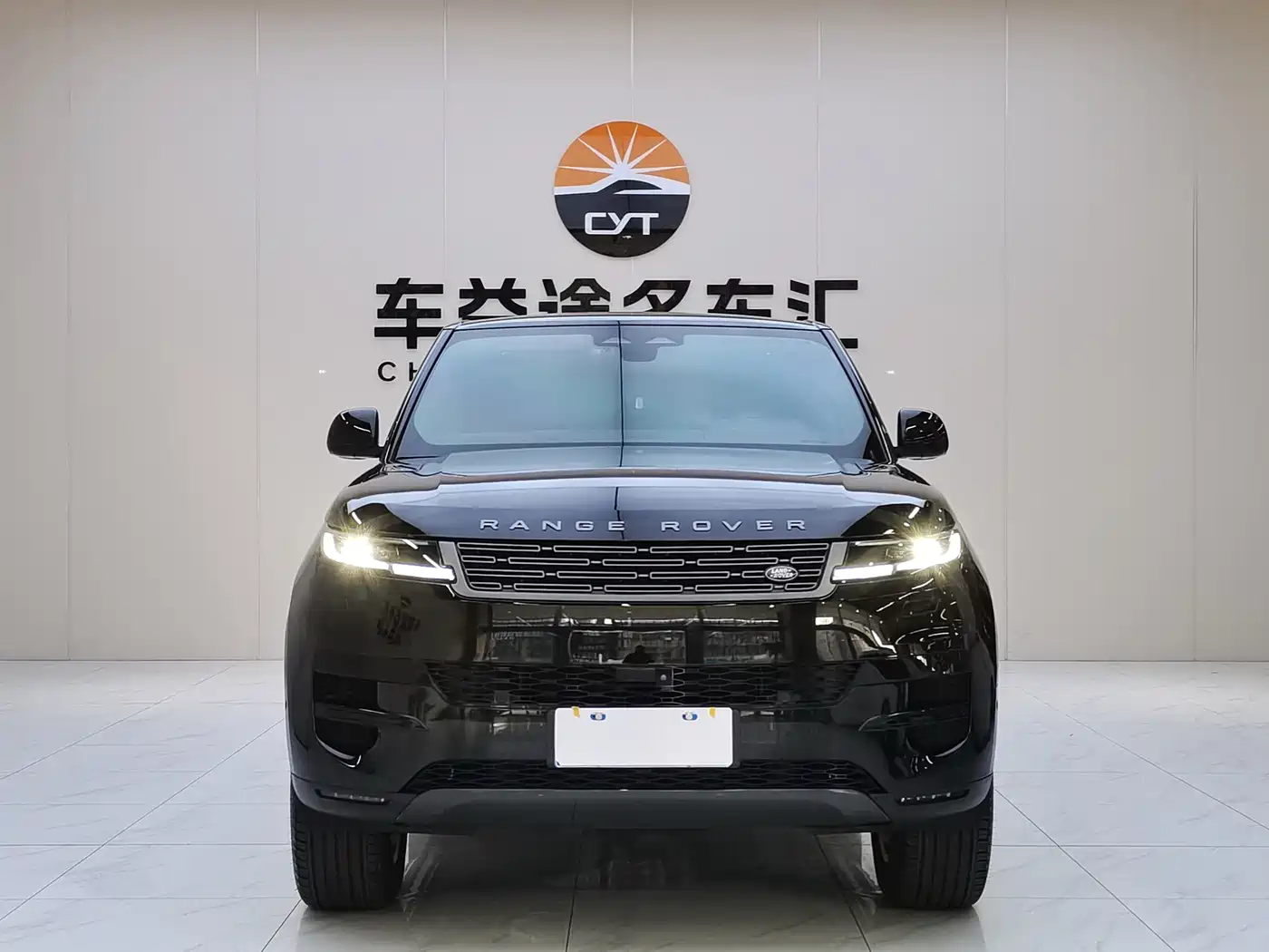 Land Rover Range Rover Sport 2024 360PS S фото 2
