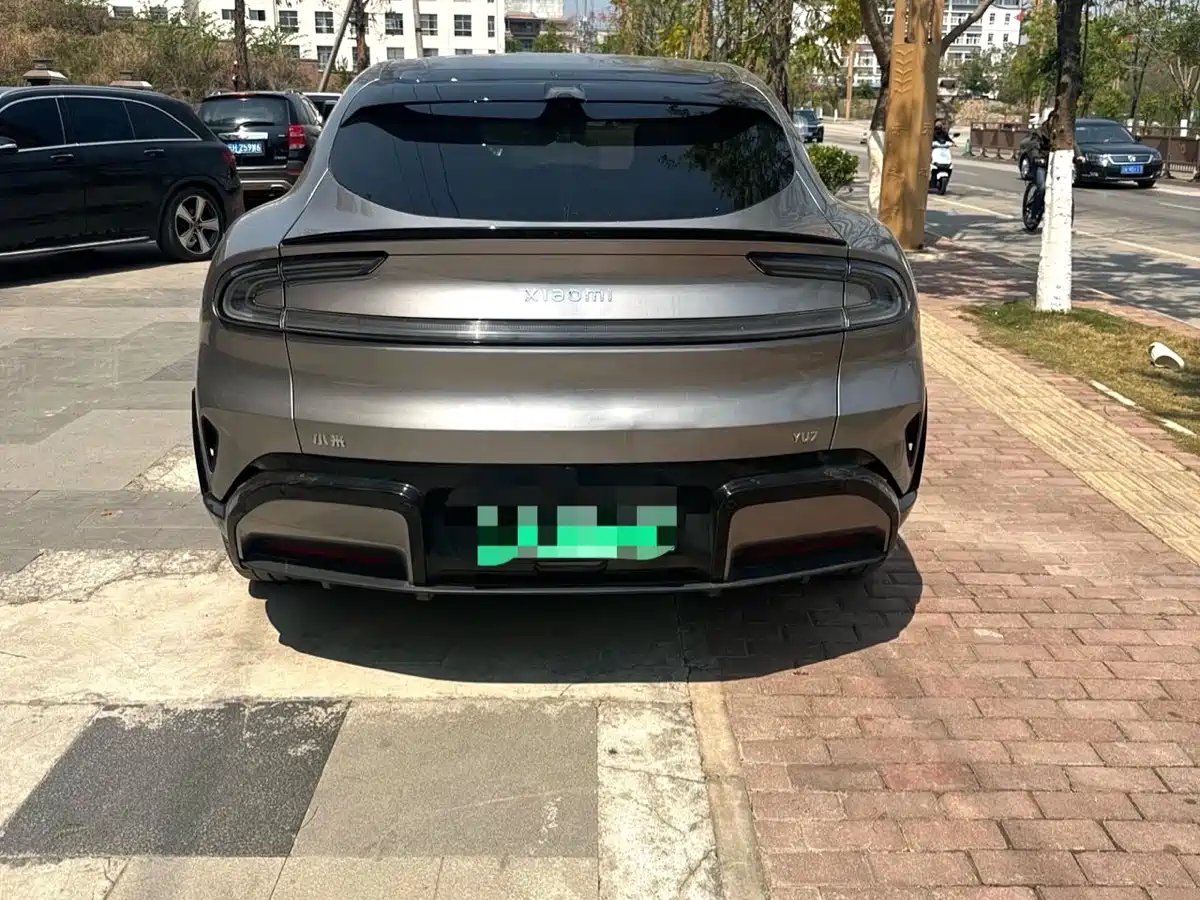 XIAOMI CAR XIAOMI YU7