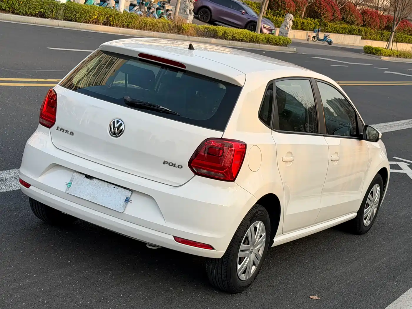 Volkswagen Polo 2016 1.4L Automatic Trend фото 6
