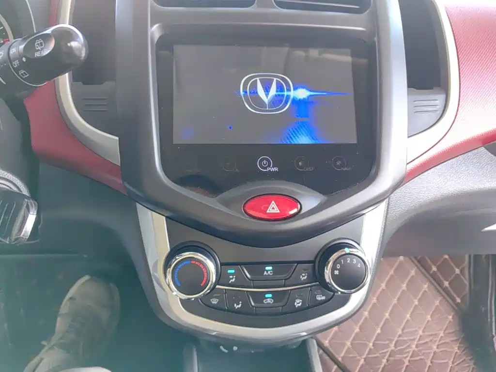 Changan Benben 2017 2015 1.4L IMT Premium (China V)