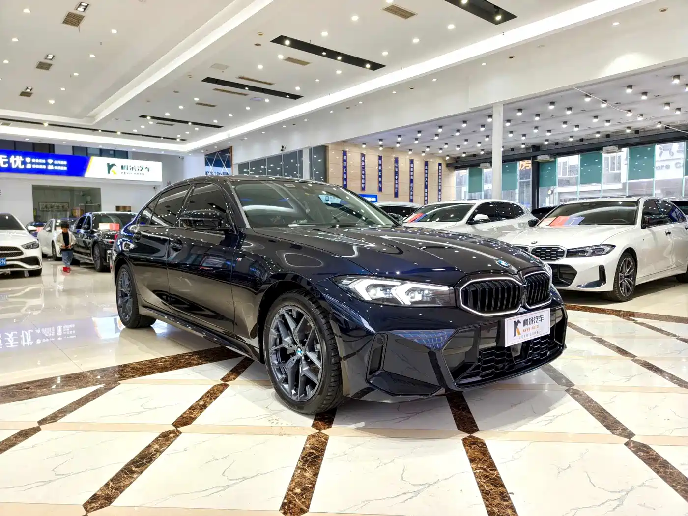 BMW 3-SERIES