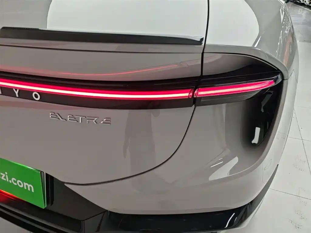 Lotus Cars ELETRE 2023 ELETRE S+ фото 8