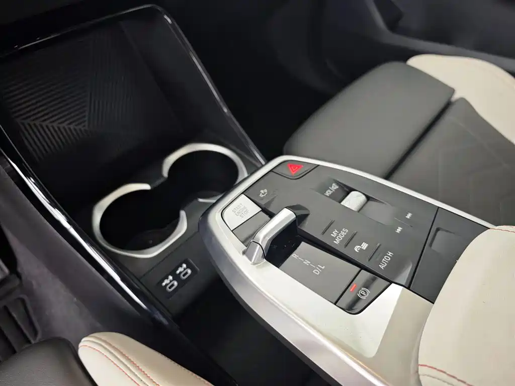 BMW X2 (Import) 2024 sDrive25i M Sport Package фото 10