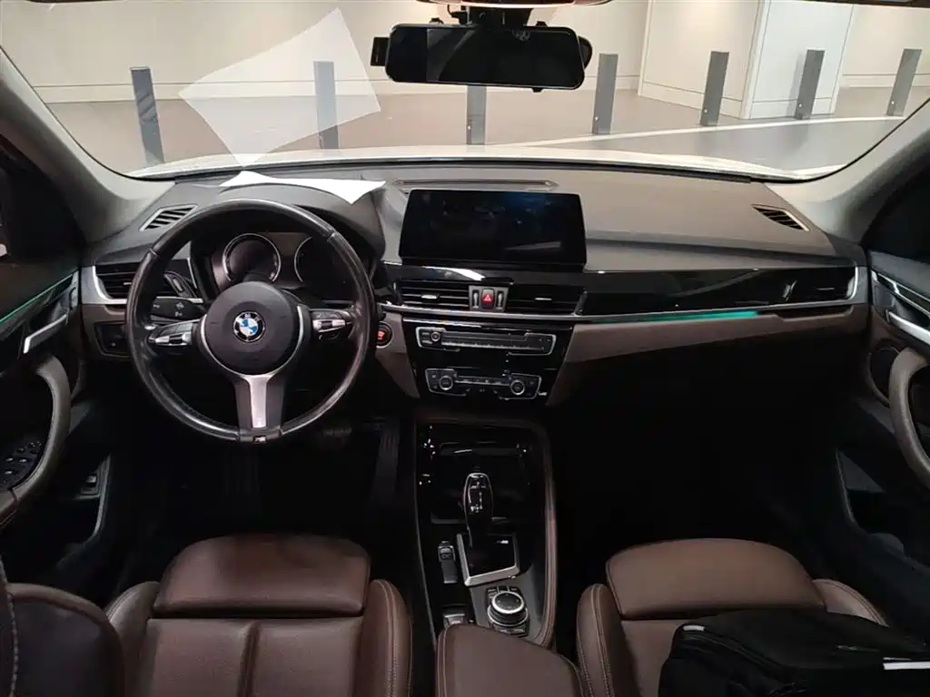 BMW X1 2020 sDrive20Li Premium Edition фото 16