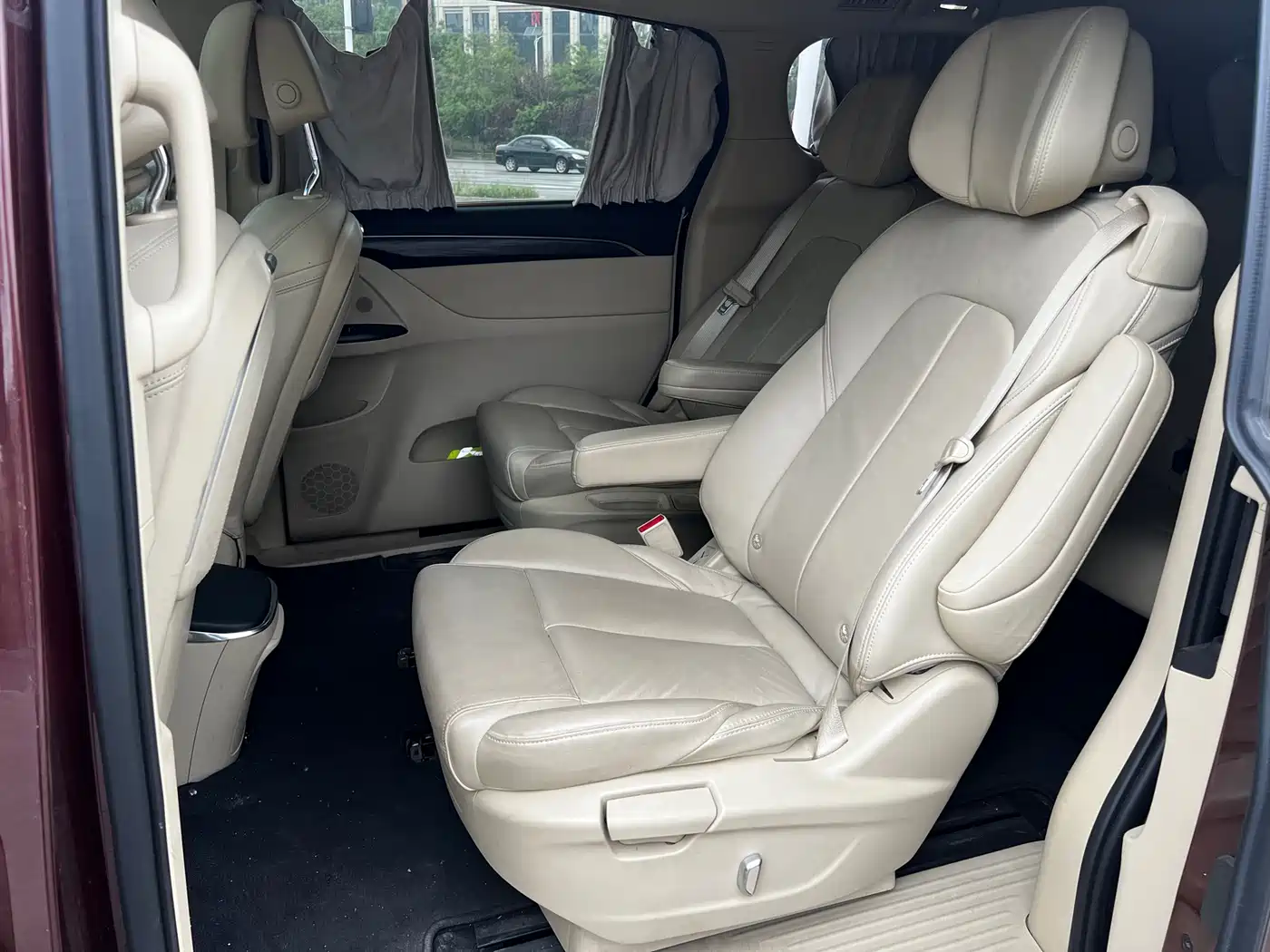Buick GL8 2023 ES Landmaster Exclusive фото 11