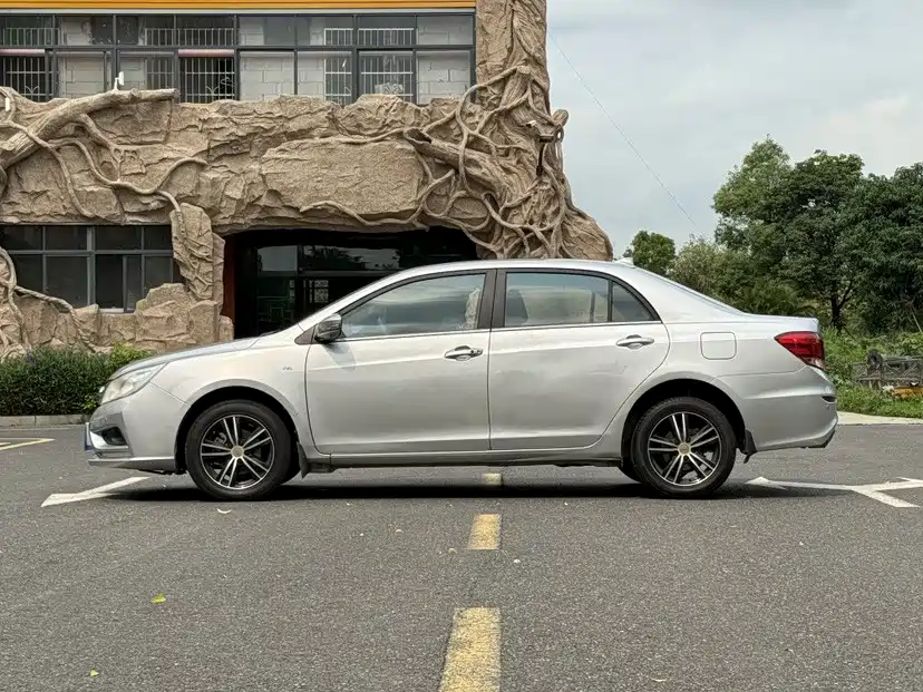 2016 BYD Surui