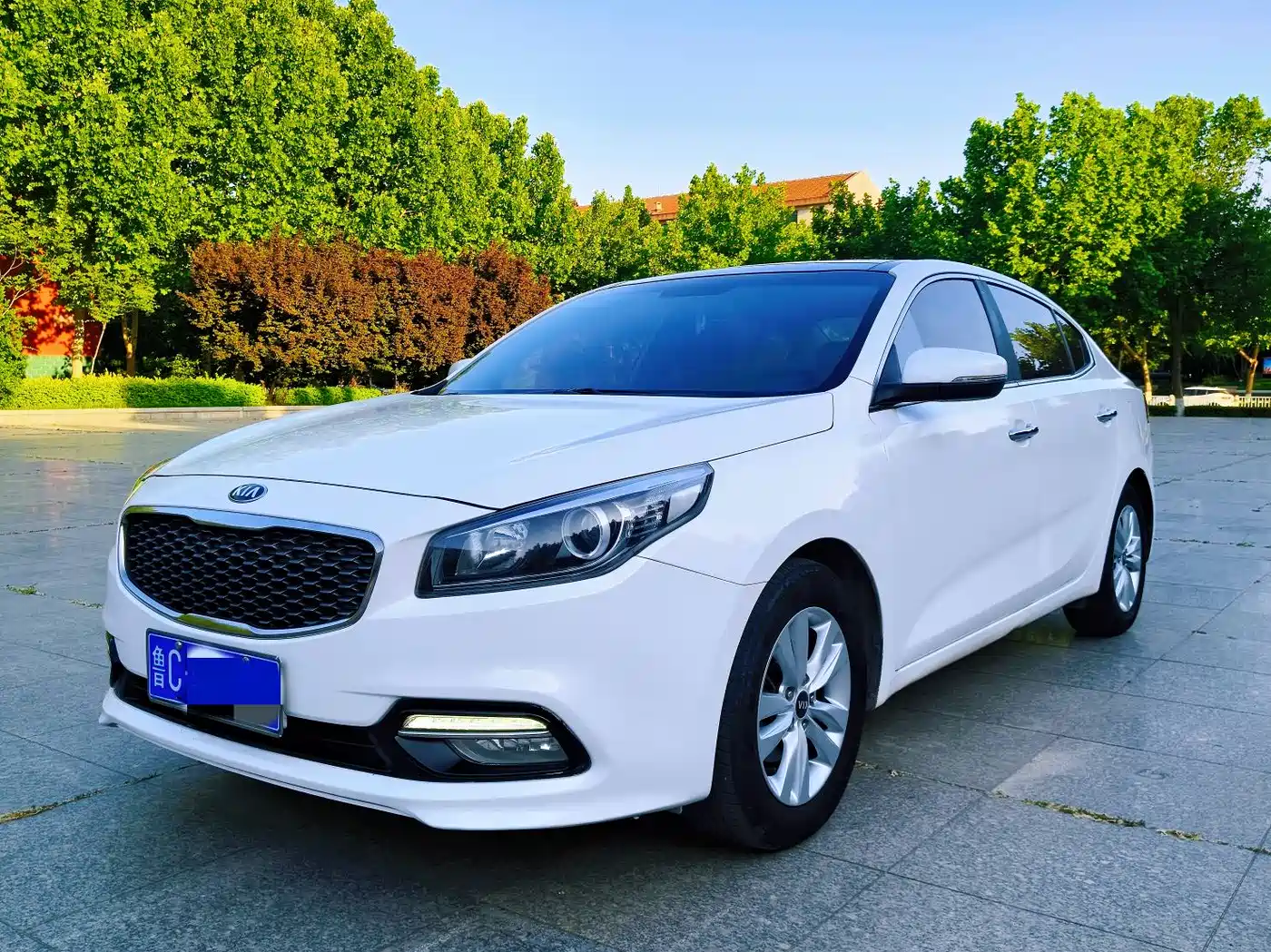 Kia K4 2014 1.8L Automatic GLS фото 4
