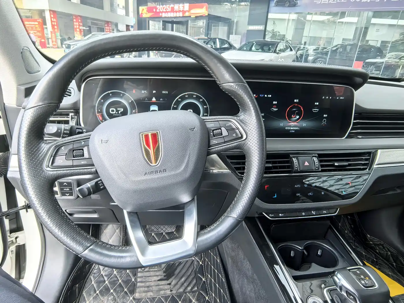 Hongqi HS5 2022 2.0T Smart Connect Flagship AWD Edition фото 7