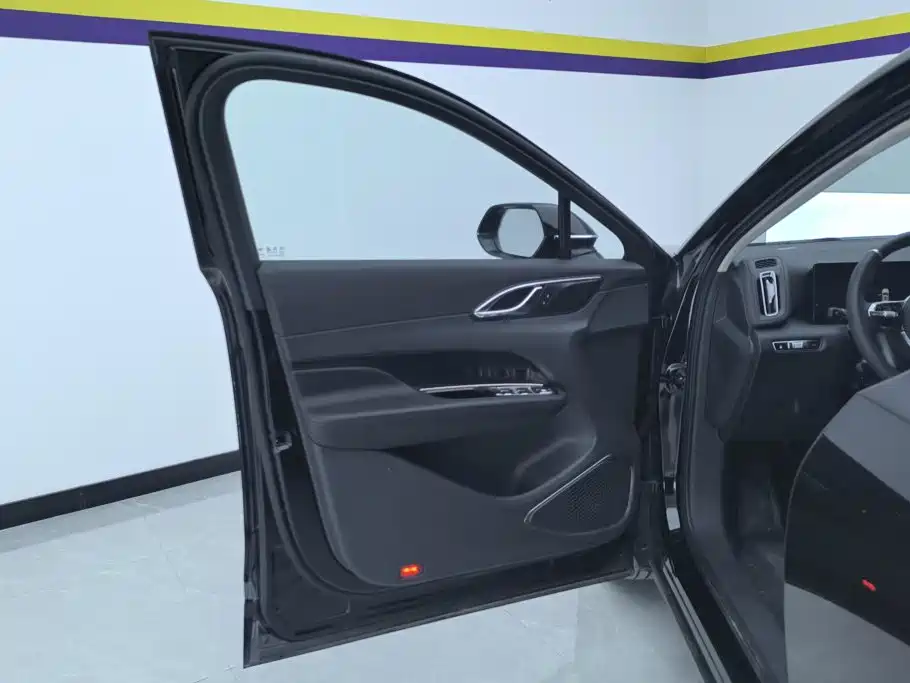 Hongqi HS3 PHEV 2026 2024 PHEV 115km Power Edition