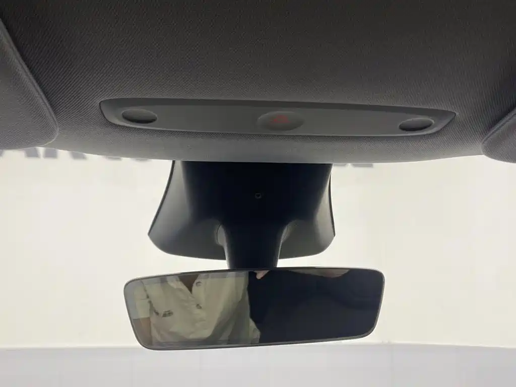 صورة 26 - Tesla Model Y