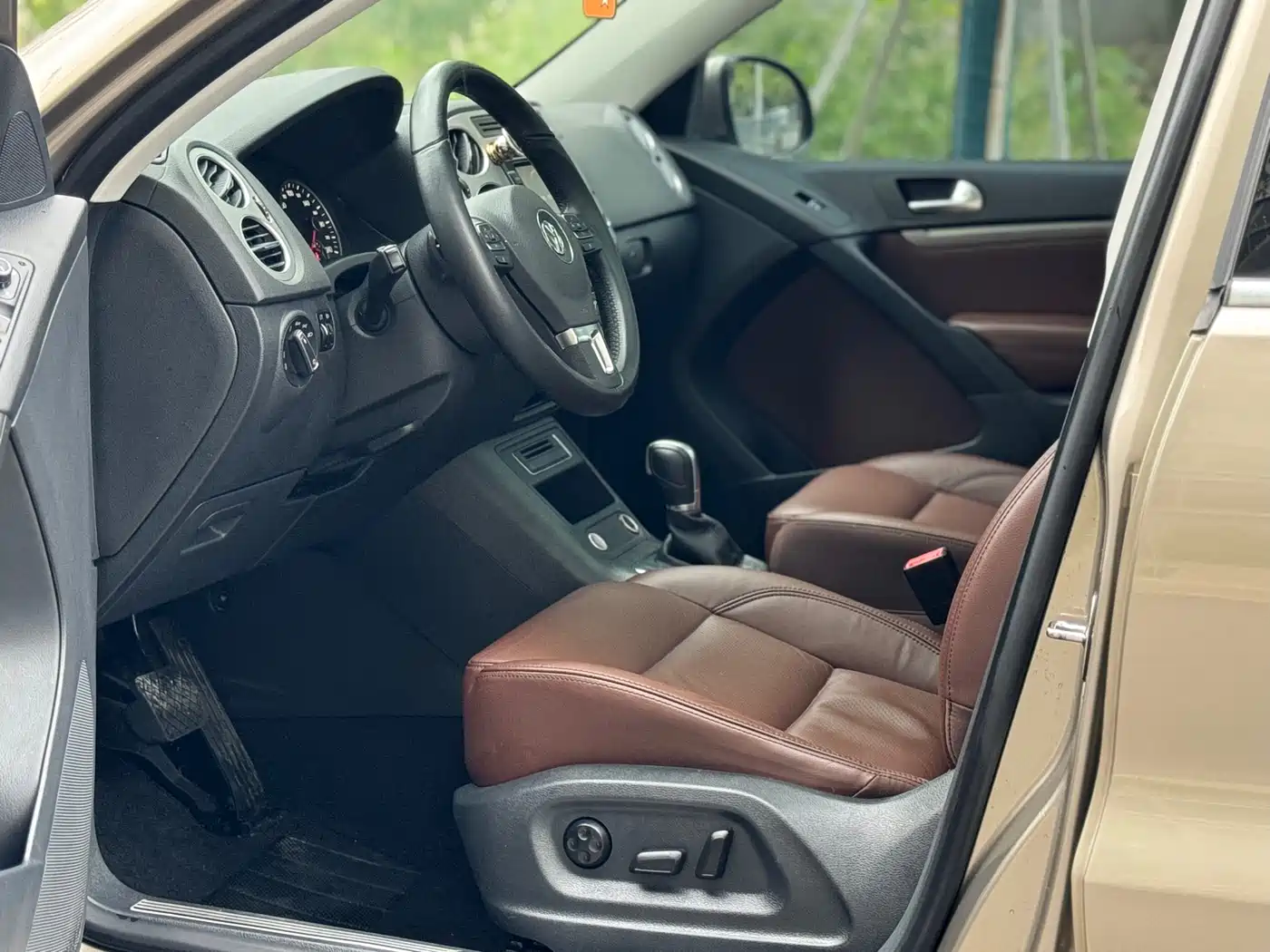 Volkswagen Tiguan 2015 1.8TSI Automatic 2WD Highline фото 5