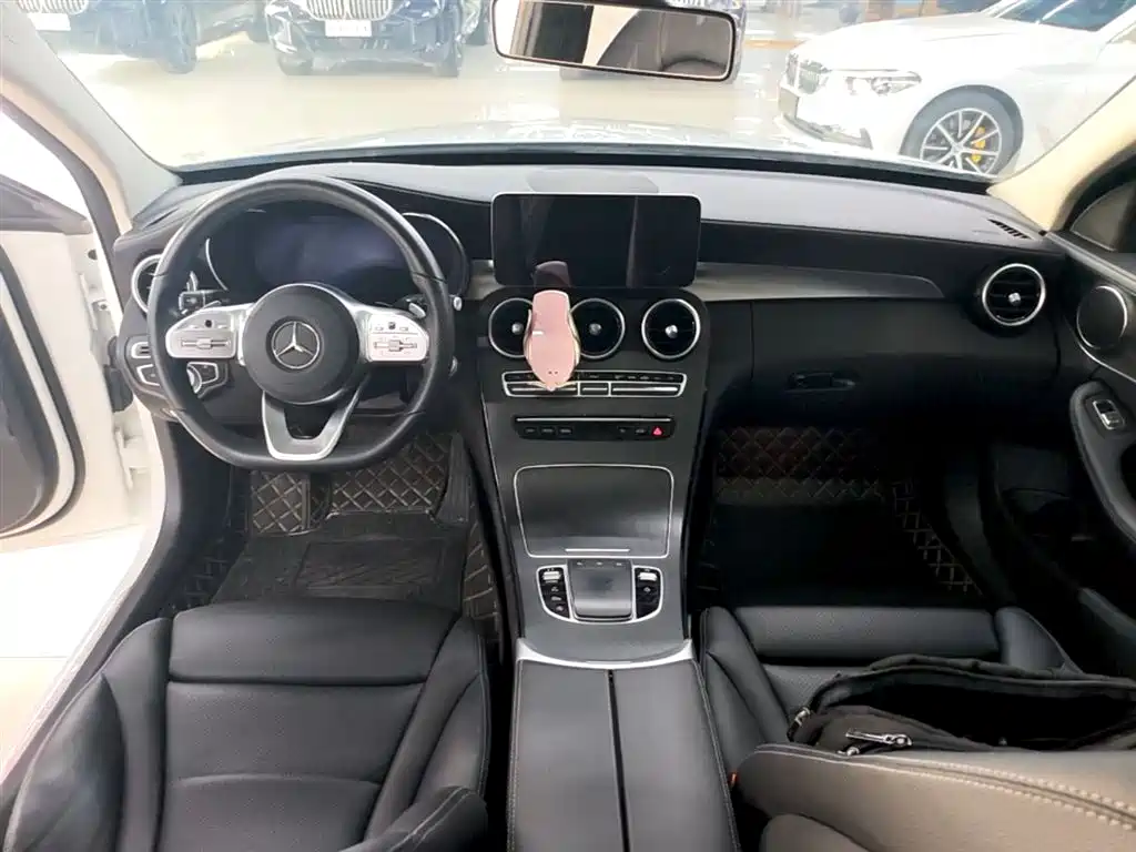 MERCEDES-BENZ CLASS C