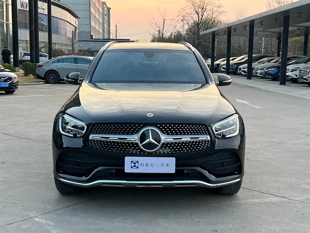 Mercedes-Benz GLC 2020 GLC 260 L 4MATIC Luxury фото 3
