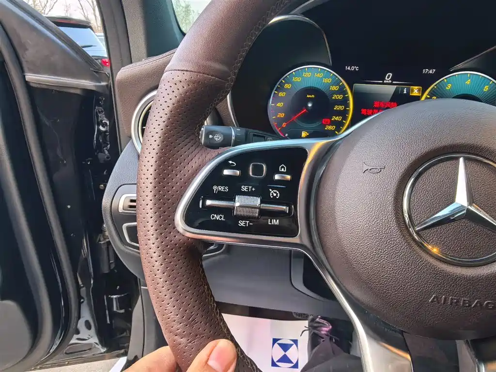 Mercedes-Benz GLC 2020 GLC 260 L 4MATIC Luxury фото 18